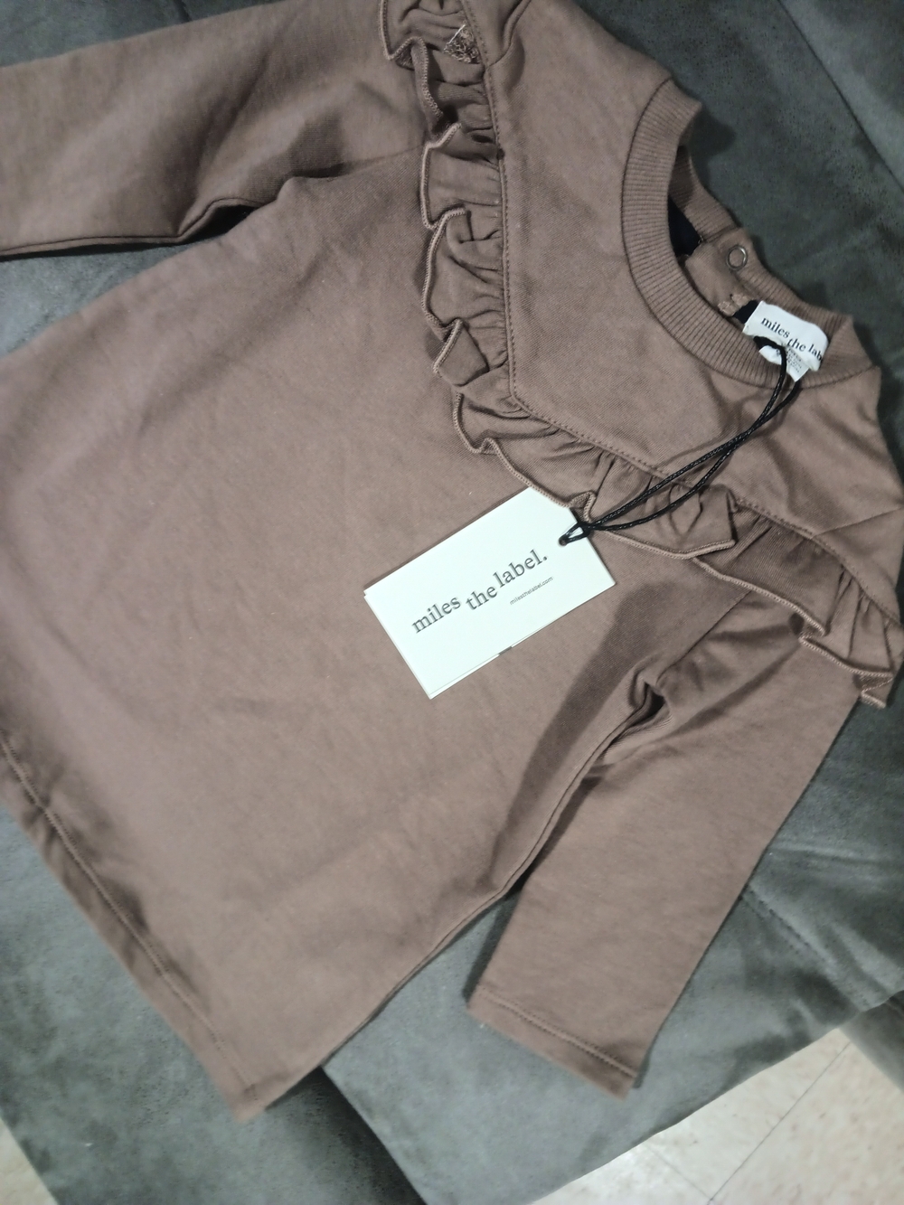 miles the label Ruffle-Trim Long Sleeve Top - Taupe Size:12M